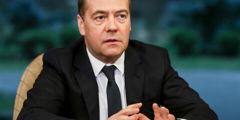 Медведев выразил надежду, что договоренности по вооружениям с США не пострадают