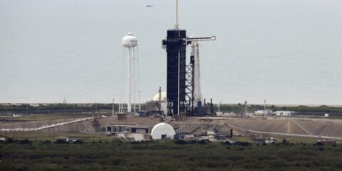 Запуск корабля частной компании SpaceX отложен