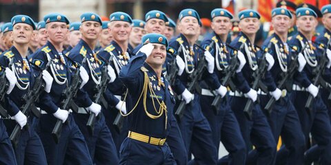 Путин объявил 24 июня нерабочим днем в связи с парадом Победы
