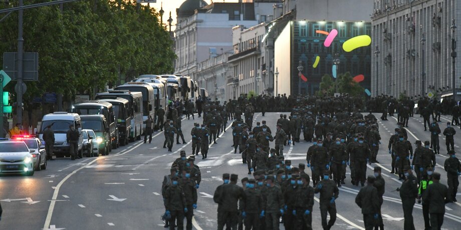 Время репетиции парада сегодня в москве. Репетиция парада победы 2022 в москве. Ночные репетиции. Генеральная репетиция парада победы ставрополь. Репетиция парада победы в москве.