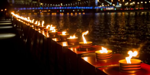 Москва онлайн: зажжение 1418 свечей в память о Великой Отечественной войне