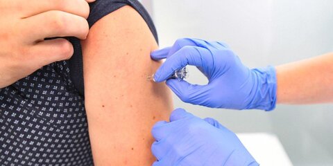 Не менее 3–4 вакцин от COVID-19 будет доступно в России – Мурашко