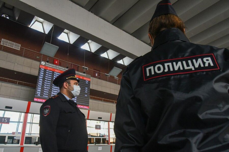 На Вокзалах Москвы Закрыли Все Магазины