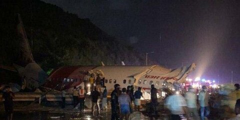 Число жертв жесткой посадки самолета Air India увеличилось до пяти человек