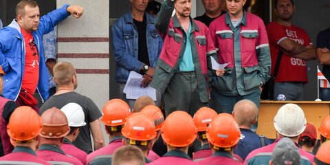 Лукашенко предложил закрыть предприятия, на которых бастуют рабочие