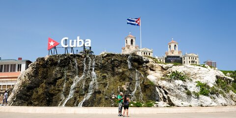 Куба и РФ договорились обсудить возобновление авиасообщения