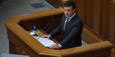 Зеленский назвал заговором олигархов решение Конституционного суда
