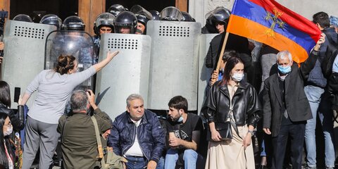 Оппозиция не собрала совет парламента после ультиматума Пашиняну