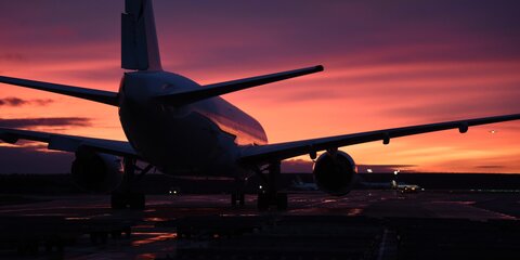 Самолет Петербург – Москва задержали из-за потасовки между пассажирами