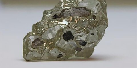 В Якутии добыли крупный алмаз, похожий на фрагмент Челябинского метеорита