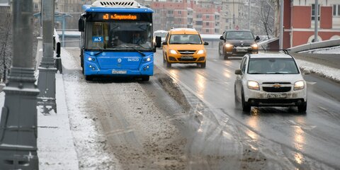 Московских водителей призвали к осторожности из-за гололедицы