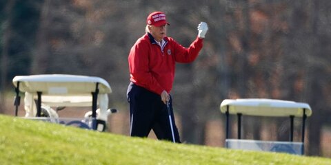 Трамп начал играть в гольф – СМИ