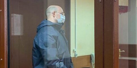 Суд арестовал обвиняемого в нападении на полицейского на акции 23 января в Москве