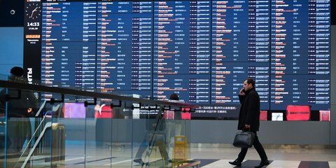 В аэропортах Москвы задержано и отменено почти 20 рейсов