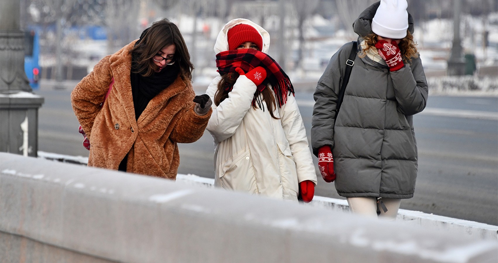 В марте будут морозы в москве. Аномальный холод в Москве. Похолодание в Москве. Морозы в Москве. Холодно в Москве.