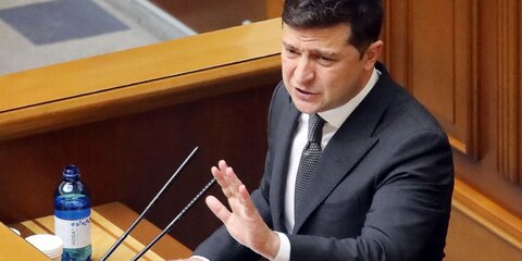 Зеленский назвал санкции против телеканалов трудным решением