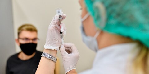 В Депздраве рассказали, где москвичи могут сделать прививку от коронавируса