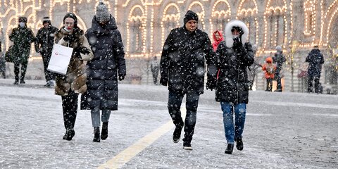 Москву накрыл самый продолжительный с 2018 года снегопад