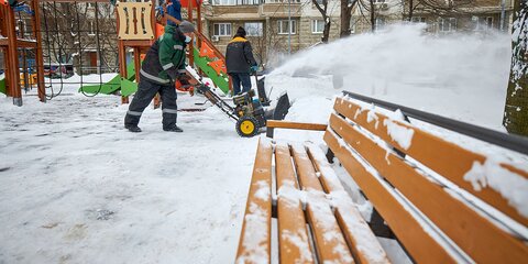 Бирюков рассказал, сколько дворов и дорог очистили от снега в Москве