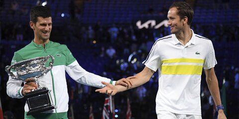 Чудо Карацева и финал Медведева. Чем запомнится прошедший Australian Open