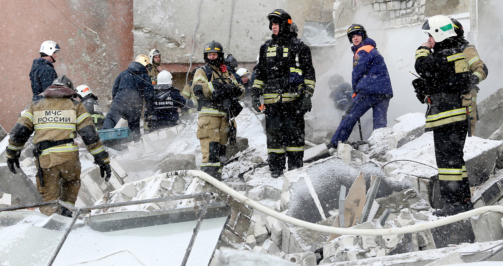 Под завалами остались люди. Спасение людей из под завалов. Взрыв в Нижнем Новгороде.