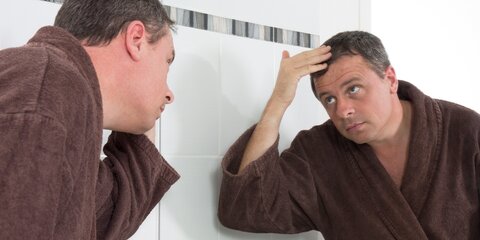 Трихолог назвал методы восстановления волос