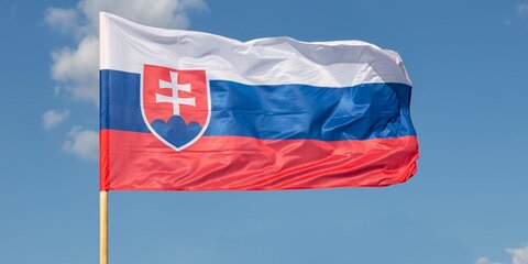 Глава Минздрава Словакии покинул пост на фоне правительственного кризиса