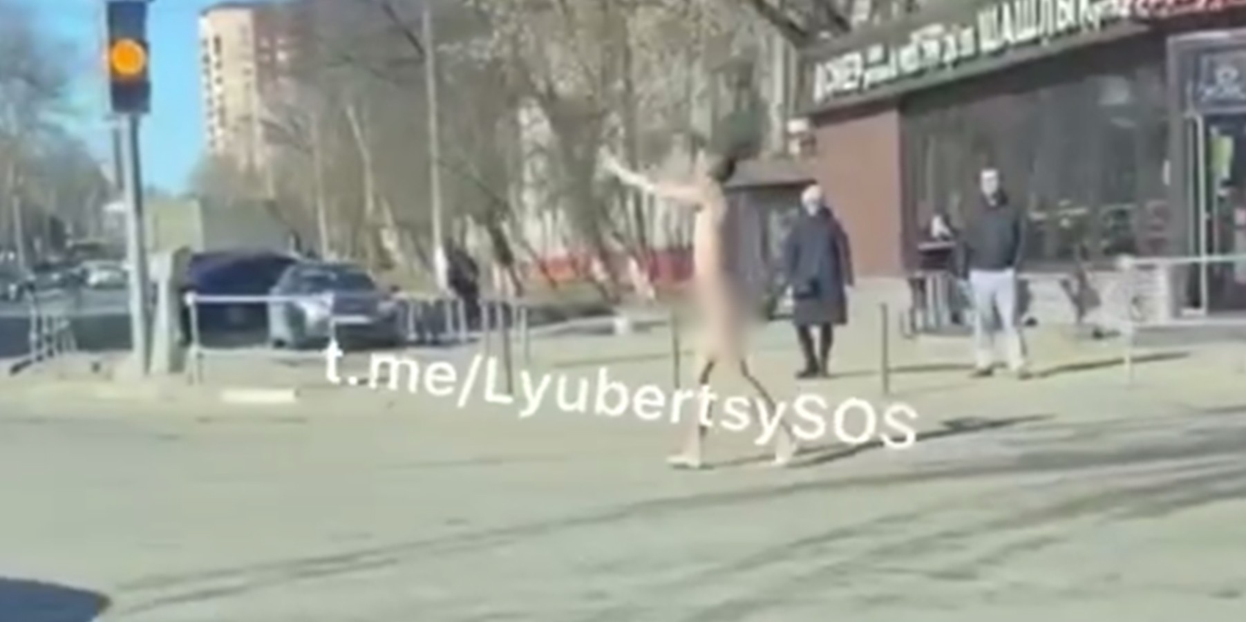 Порно видео голые на улице города. Смотреть голые на улице города онлайн