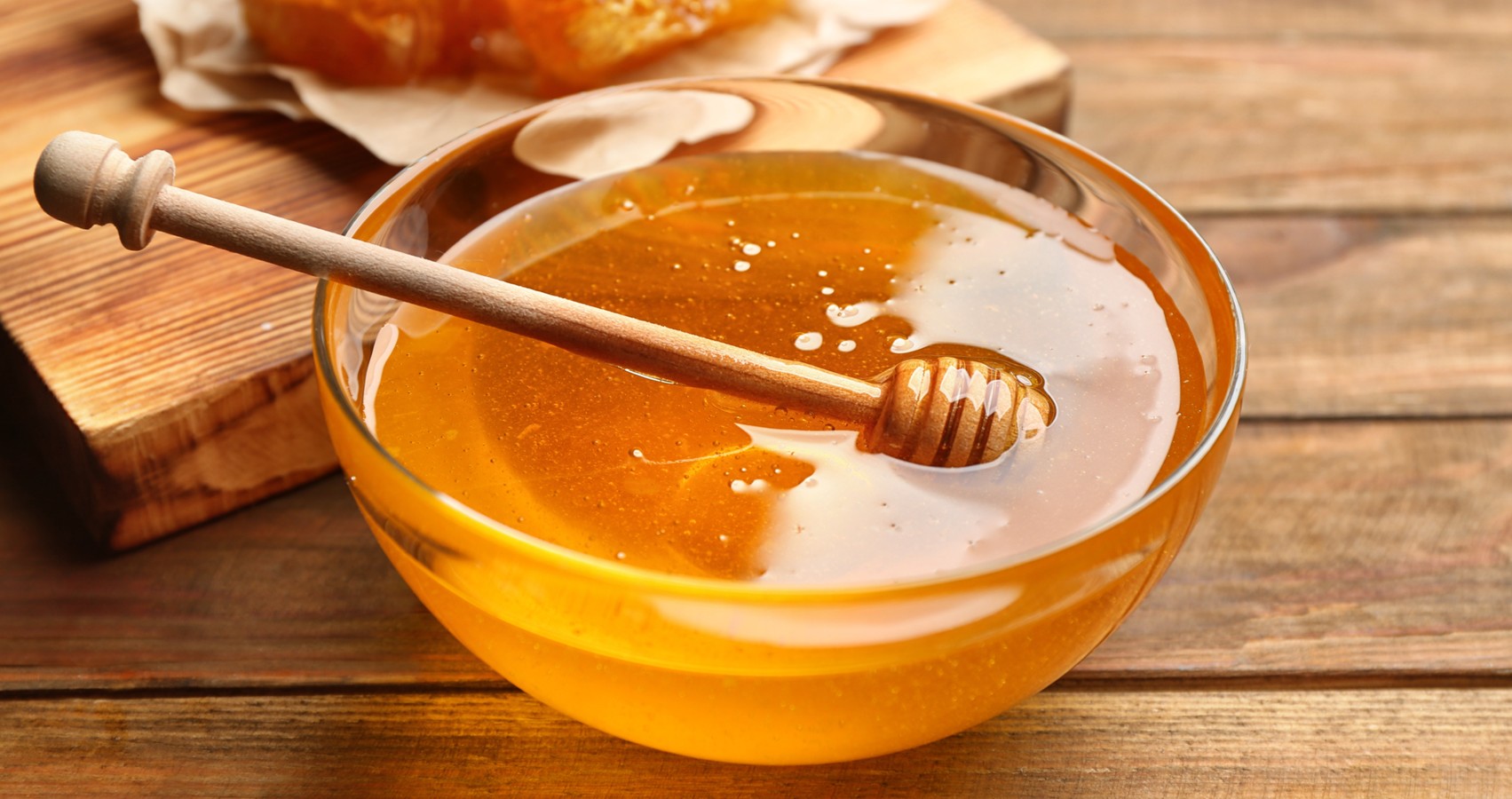 В чем хранить мед на столе