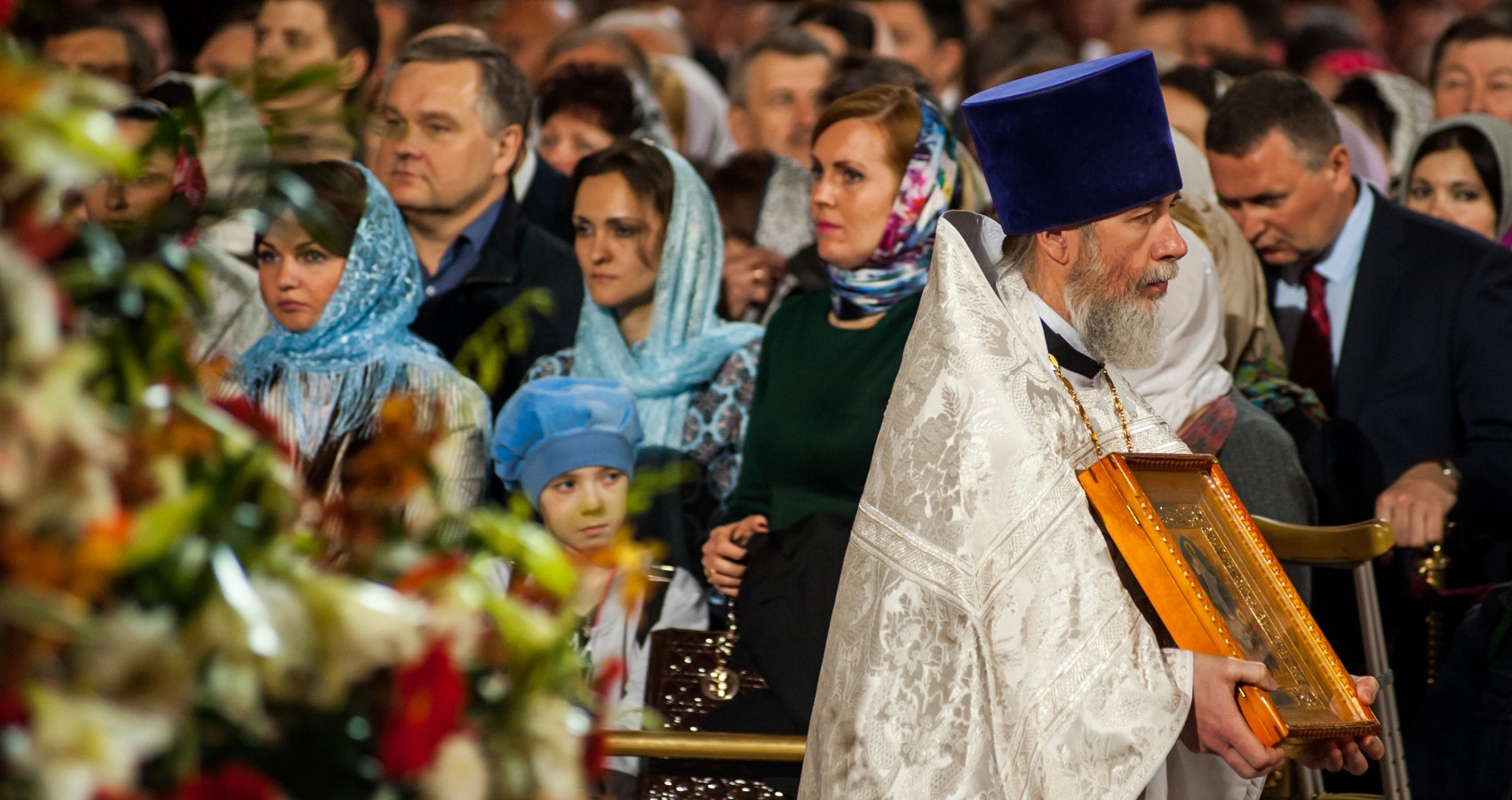 Прямая трансляция церкви. Пасха 2018 храм Христа Спасителя. Храм Христа Спасителя Михалкова Юлия. Храм Христа Спасителя Пасха 2020. Пасха в храме Христа Спасителя 2021.