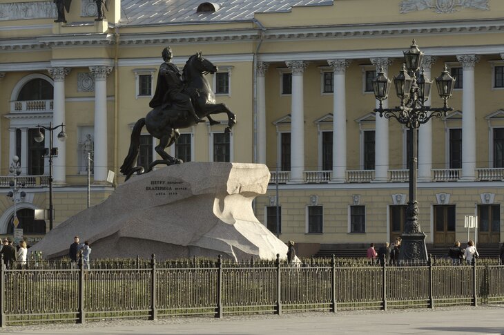 Невский кто был архитектором фото