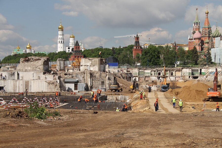 Под москвой есть город