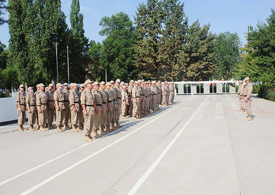 Киргизия кант военный городок