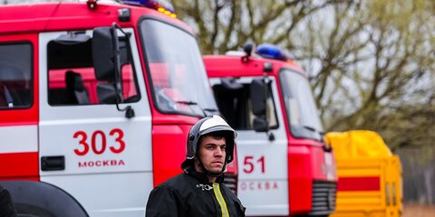 Открытое горение ликвидировали на вещевом рынке в Ростове-на-Дону