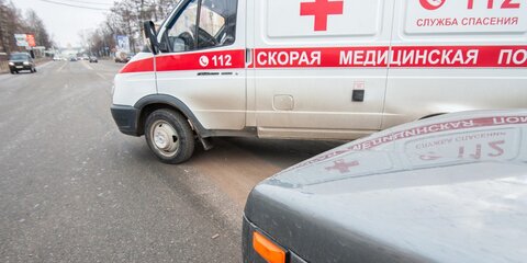Авария со школьным автобусом и скорой помощью произошла на западе Москвы