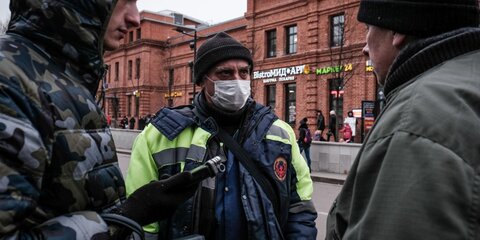 Интервью за 50 рублей. Чем живут бездомные в Москве